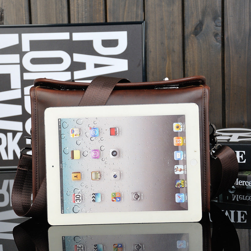 The original Crazy Horse male bag Mens retro single shoulder bag double twist lock bag design trends