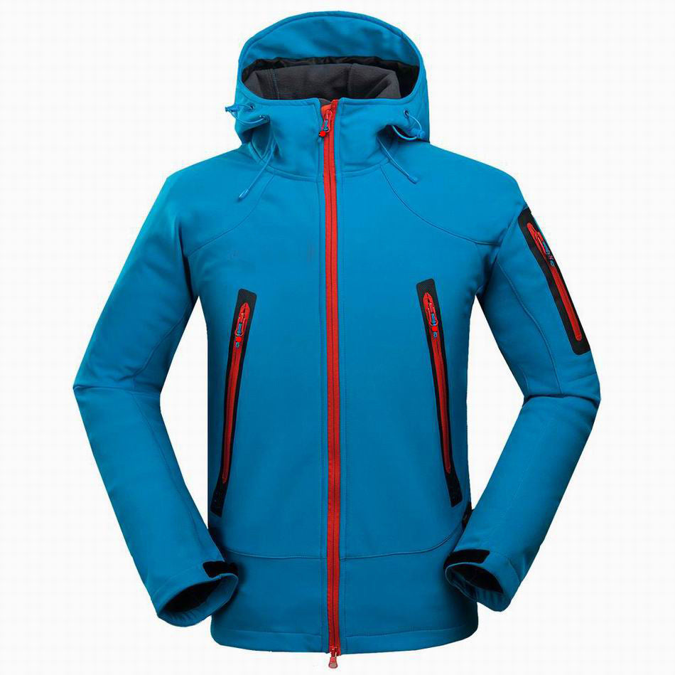 Men's outdoor mountaineering camping leisure sports rush garment and soft shell jacket wholesale price