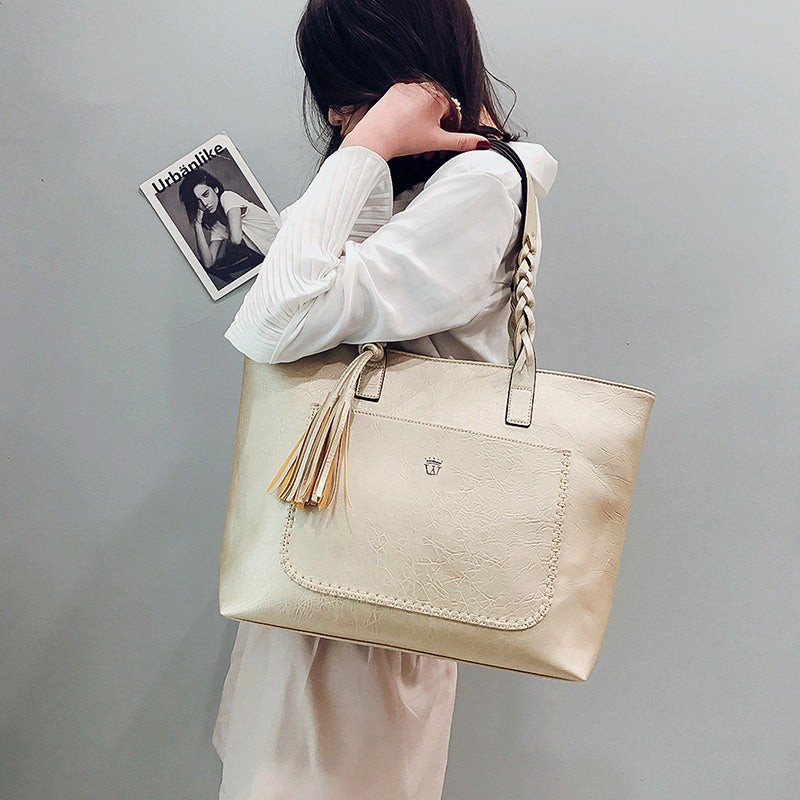 2022 Large Capacity Women Bags Shoulder Tote Bags Bolsos New Women Messenger Bags With Tassel Famous Designers Leather Hand Bags