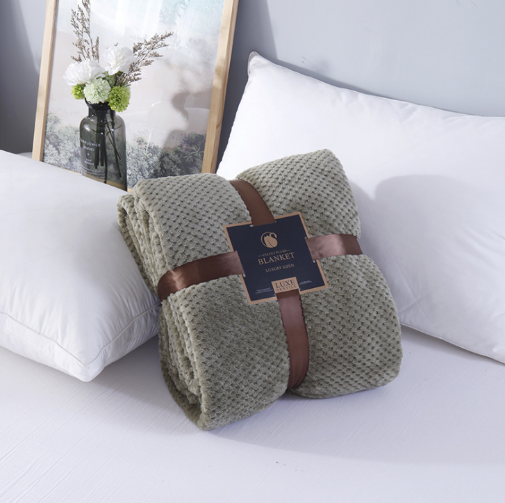 Beibeirong Mesh Pineapple Sofa Leisure Blanket