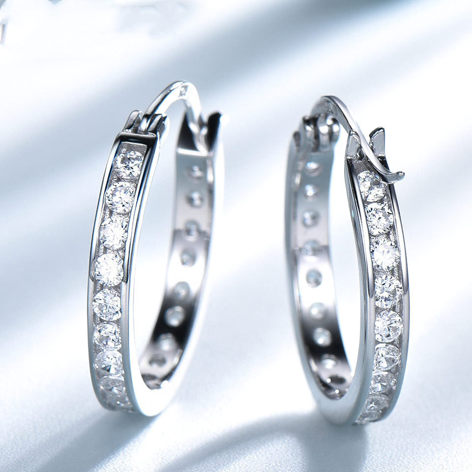 With Diamonds And Silver Hoop Earrings Simple And Versatile Earrings