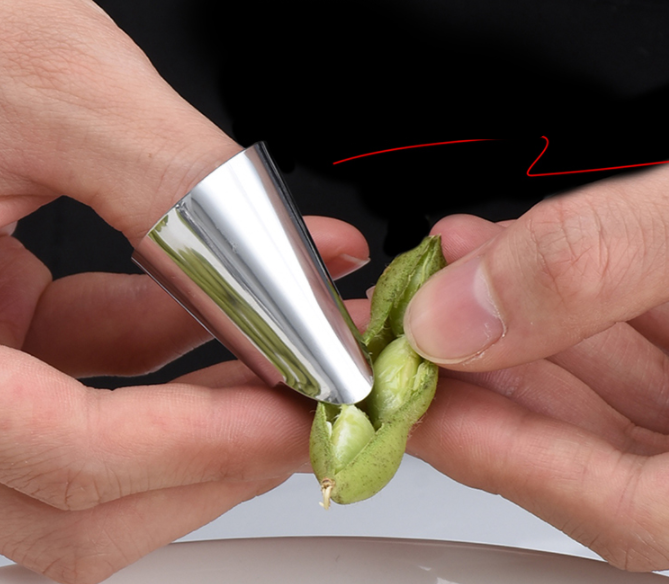 Iron finger cot sheller finger guard