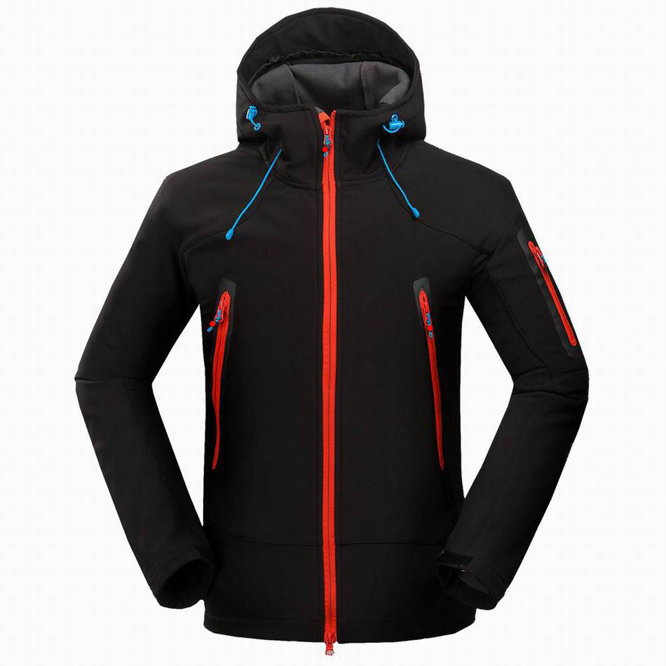Men's outdoor mountaineering camping leisure sports rush garment and soft shell jacket wholesale price