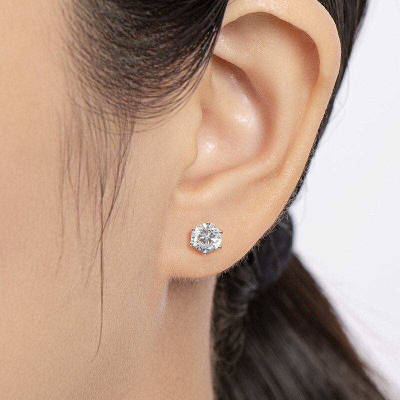 0.5 carat moissanite earrings